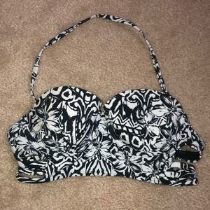 Printed Bikini top SUPER CUTE!!
